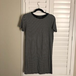Stripped t-shirt dress